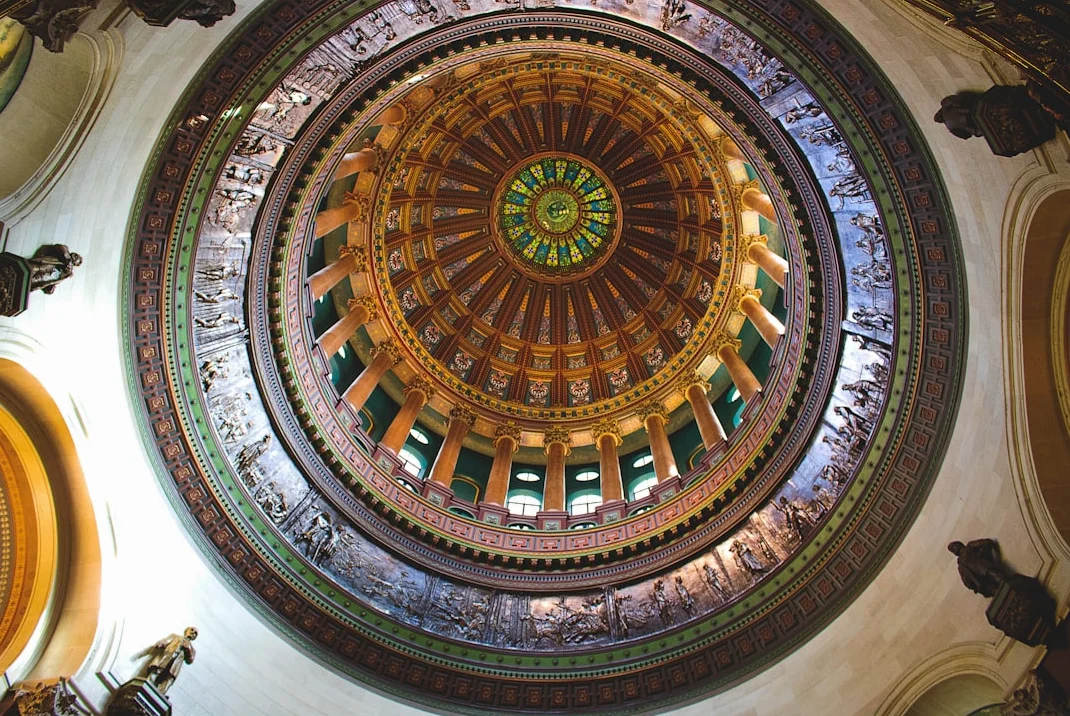 Looming Entitlement Crisis: Leonidas Zelmanovitz Warns of Fiscal Imbalance