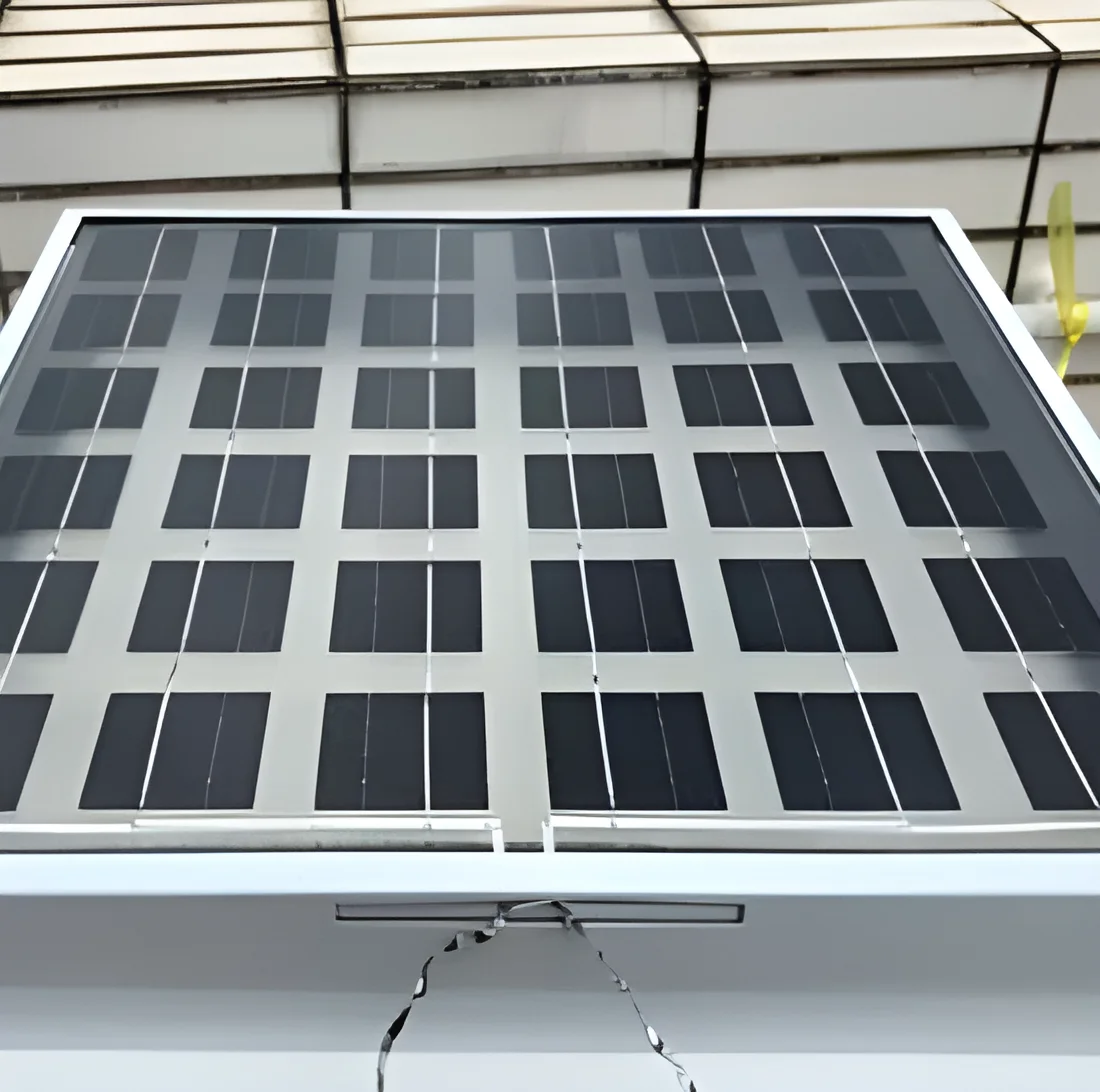 Thermochromic Bifacial PV Glazing System Cuts Building Cooling Loads