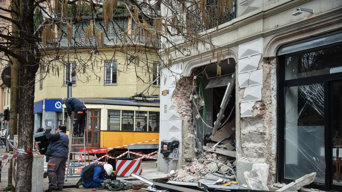 Driver Probed in Deadly Milan Tram Crash Was on Phone 12 Seconds Before Impact