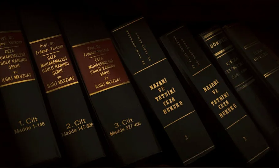 Trump Mulls Risky Kharg Island Takeover to Force Iran to Open Strait