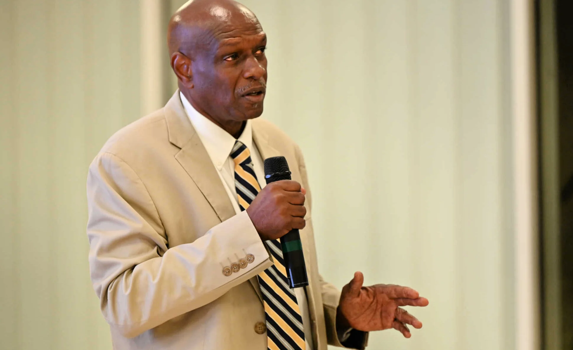 カーティス・ドウ被告、不実な賃貸契約を用いた融資詐欺容疑で起訴