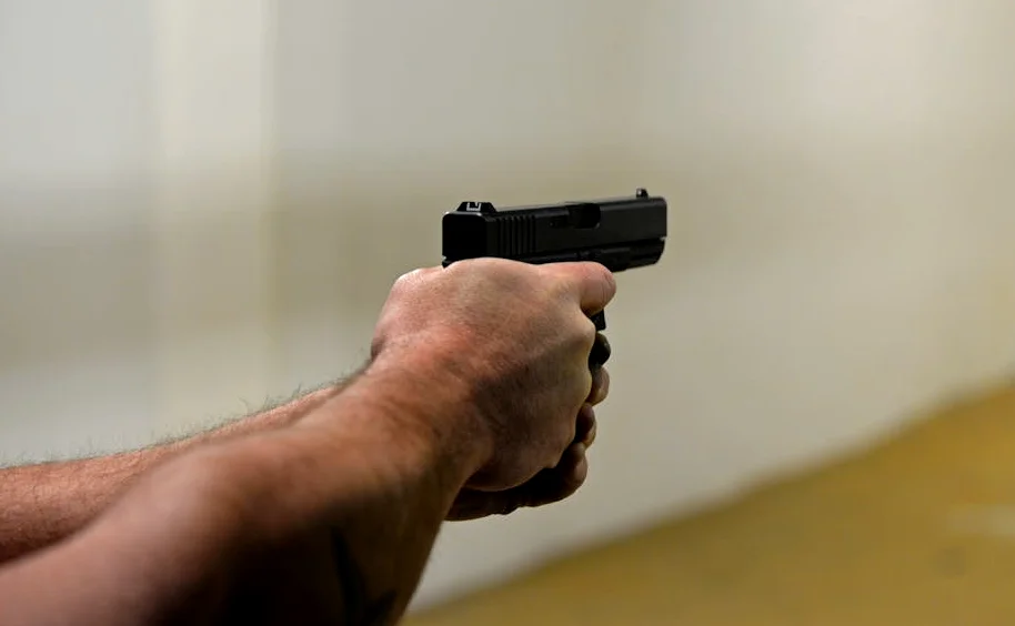 안트베르프 하레디 지역 화재 공격, 이슬람 단체가 추가 공격 경고