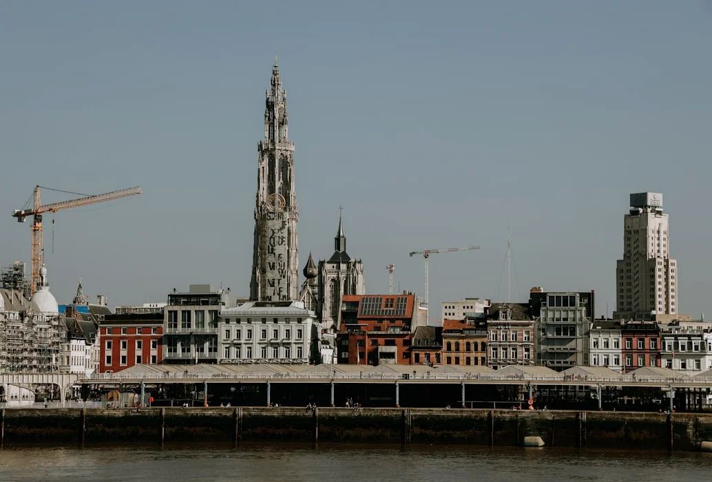 안트베르프 하레디 지역 화재 공격, 이슬람 단체가 공격 확대 경고