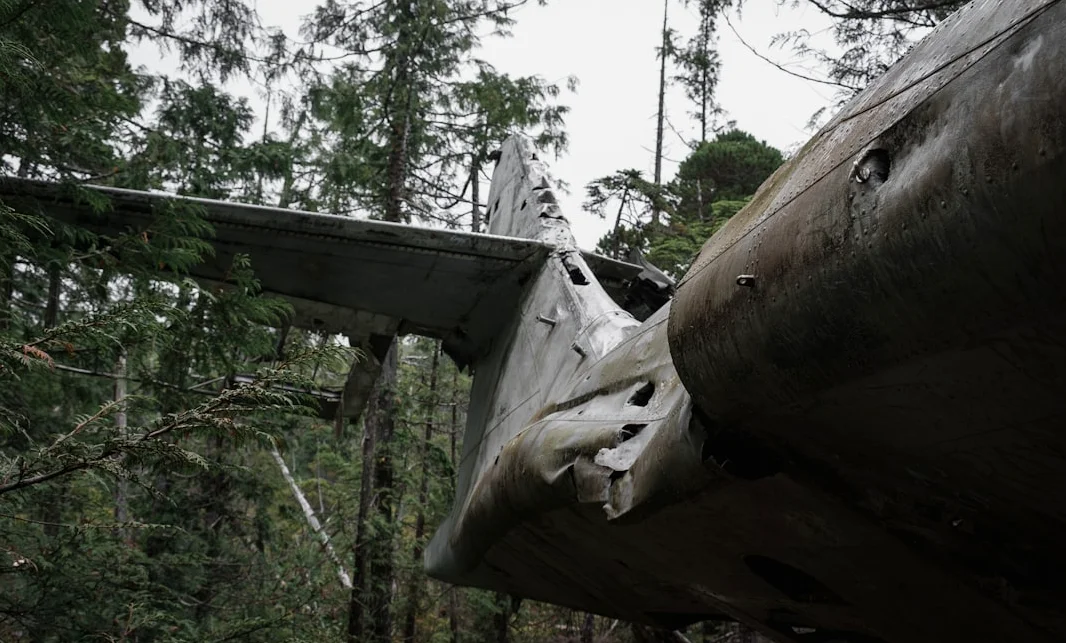 コロンビア軍用機墜落、66人死亡