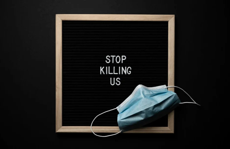 ラガーディア空港での衝突事故、パイロット2人死亡