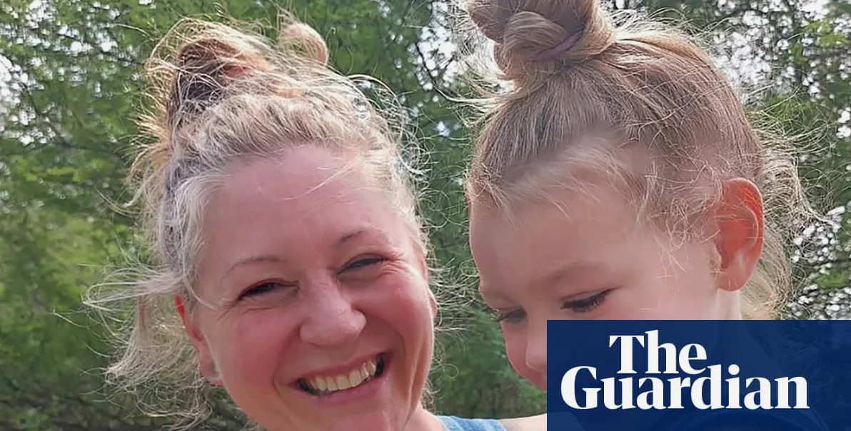 Mujer canadiense detenida con su hija por ICE advierte a inmigrantes que 'se queden quietos'