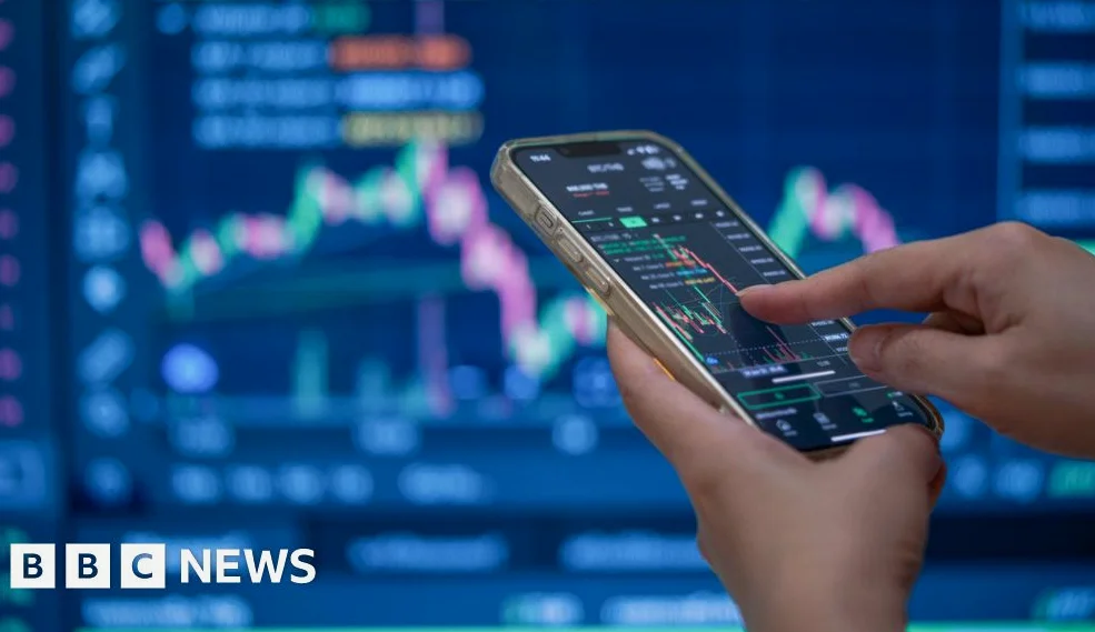 트럼프 이란 대화 직전 유가 거래 급증