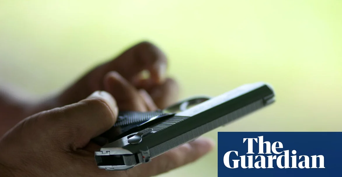 Arizona Gun Dealer Accused of Selling Firearms to Mexican Cartels