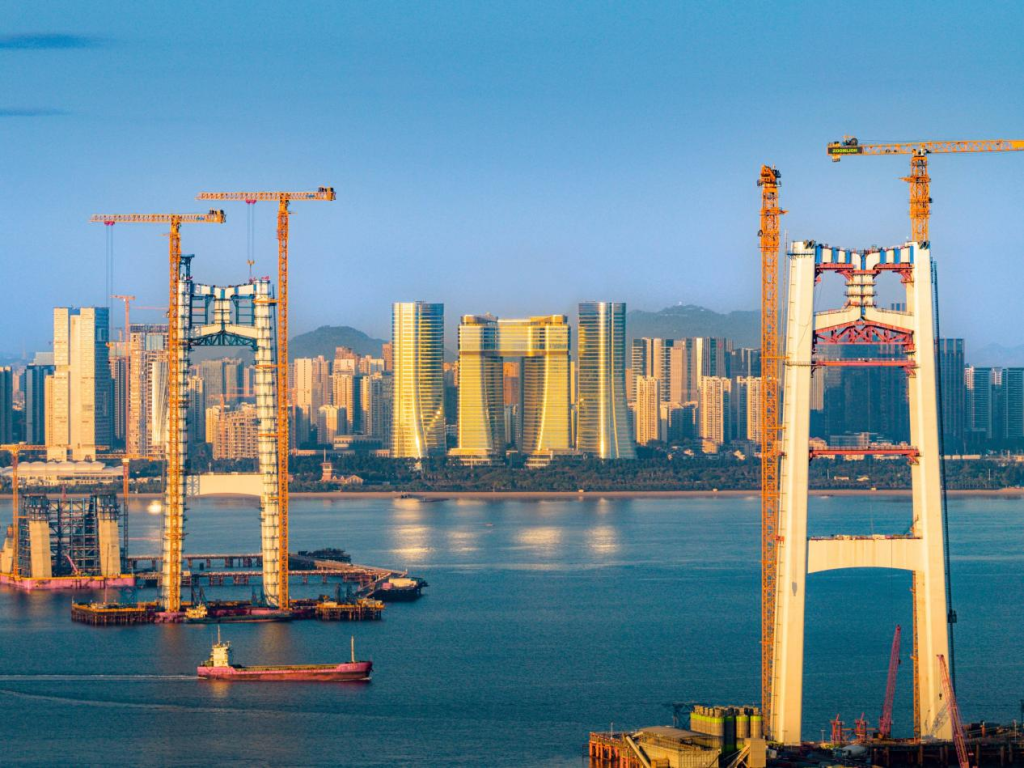 Central axis alignment toward Kinmen, Taiwan Strait, and Taiwan