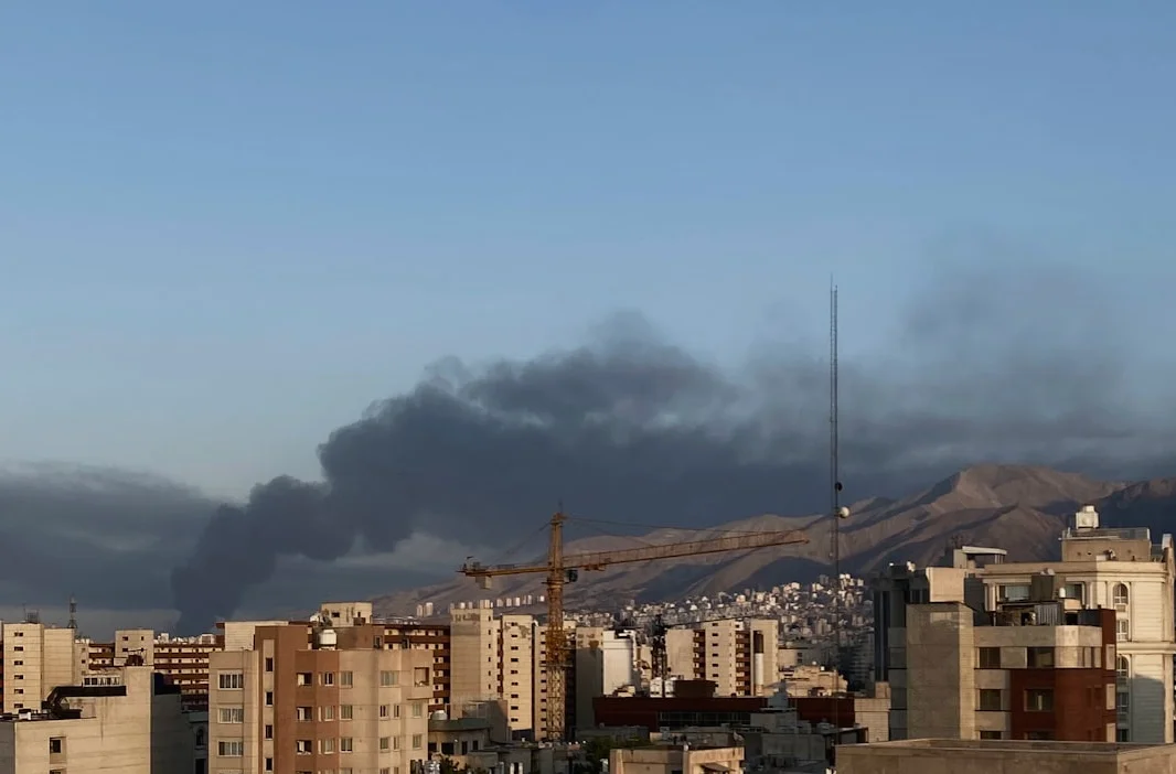 Iran Strikes Amid Regional Tensions as Diplomatic Talks Proceed