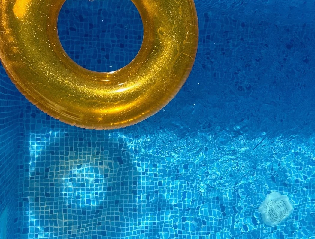 Oura Ring 5 Leak Reveals Design Tweaks and Deep Rose Finish