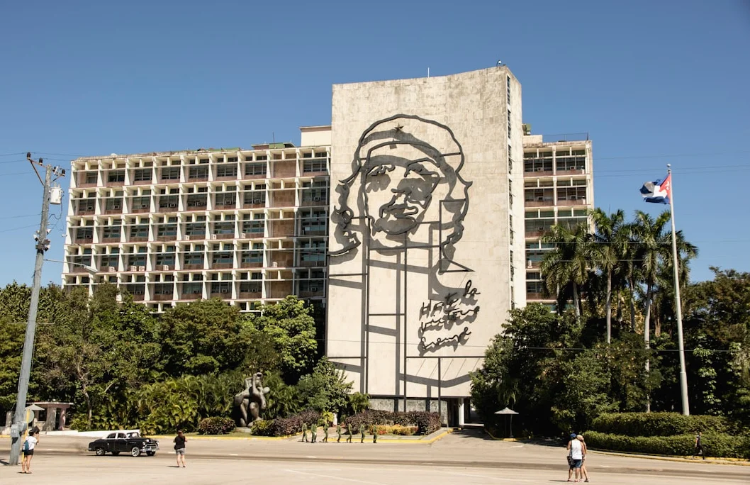 트럼프, '쿠바가 다음 대상'이라고 언급