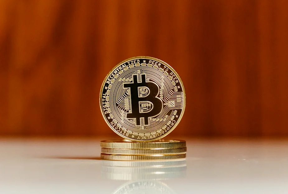 비트코인 급등, 트럼프의 이란 군사 행동 연기 영향