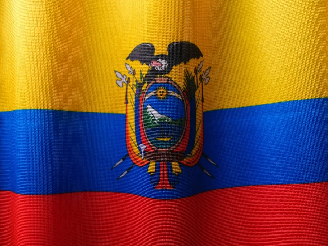 Un muerto y 77 hospitalizados tras accidente de avión militar en Colombia