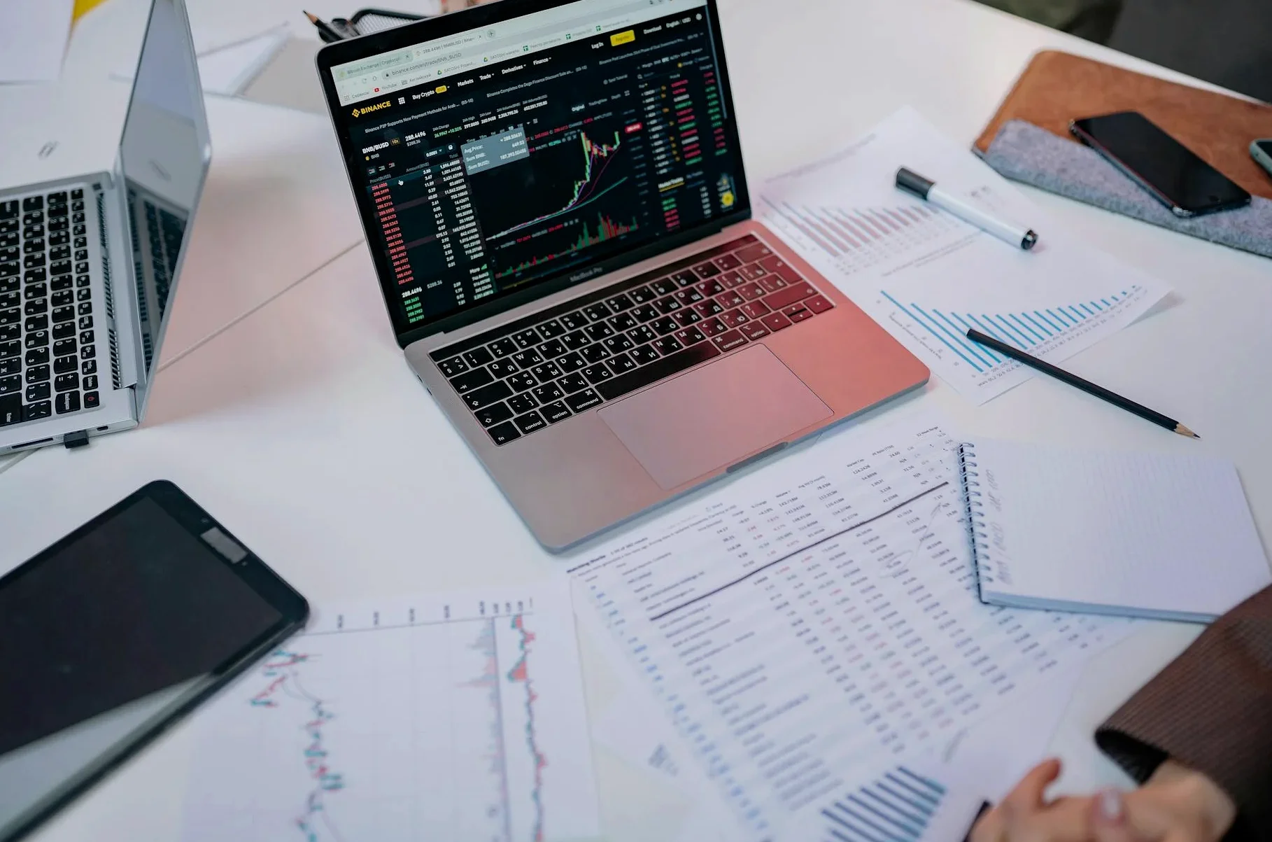 Intel-Core-Ultra-9-290K-Plus-Modell zeigt 17 % höhere Leistung