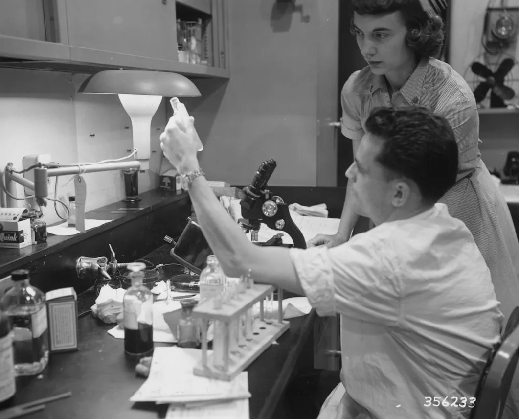 Scientists Startled by What Happens When They Point Hubble at Comet