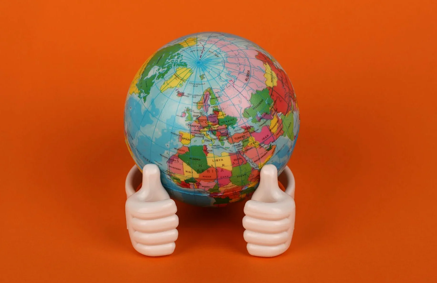 US says Trump ‘interested’ in asking Arab countries to pay for war on Iran