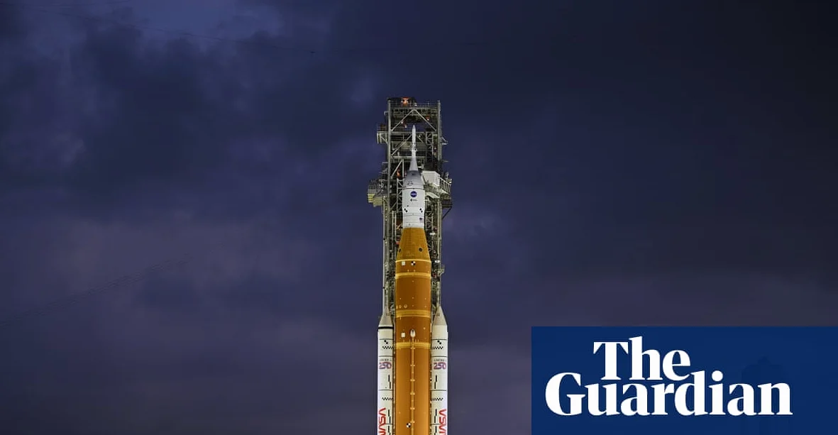 NASAアーテミスII号機打ち上げ：歴史的な月探査ミッションへ向け、観客が集結