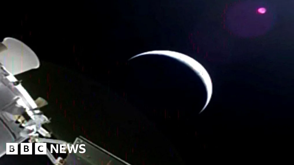 Artemis II se acerca a la cara oculta de la Luna