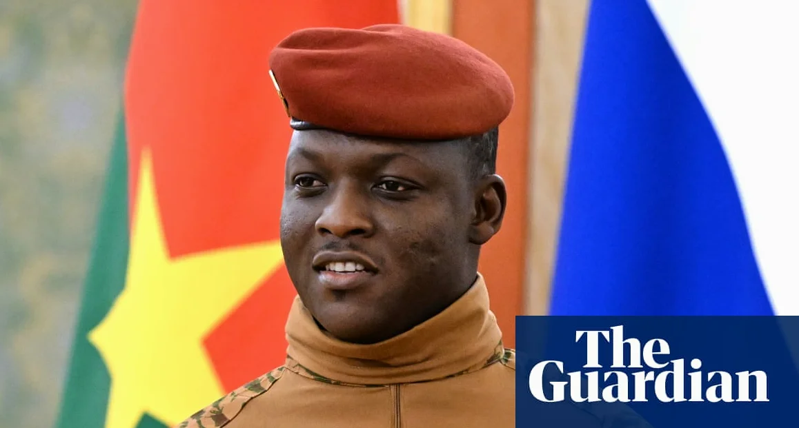 ブルキナファソ軍事指導者、民主主義は「我々には不適」と発言