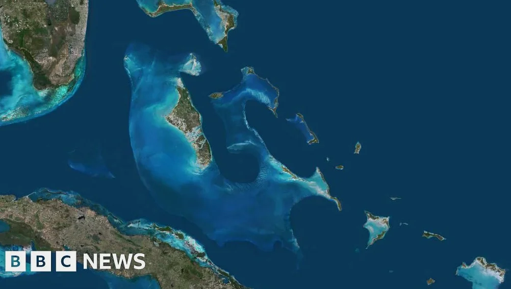 Bahamas Police Search for US Woman After Fall from Boat