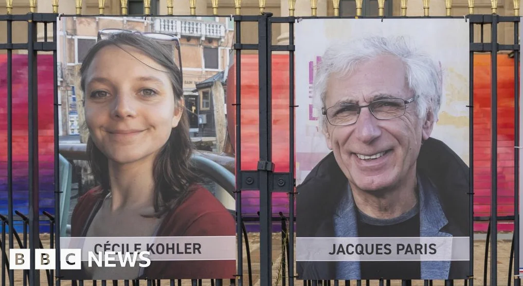 Französisches Ehepaar verlässt nach drei Jahren Gefängnis in Iran die Gefangenschaft