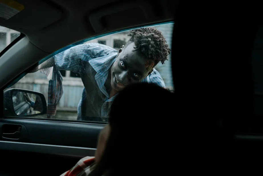 アダム・スコット主演のホラー映画『ホクム』5月1日公開