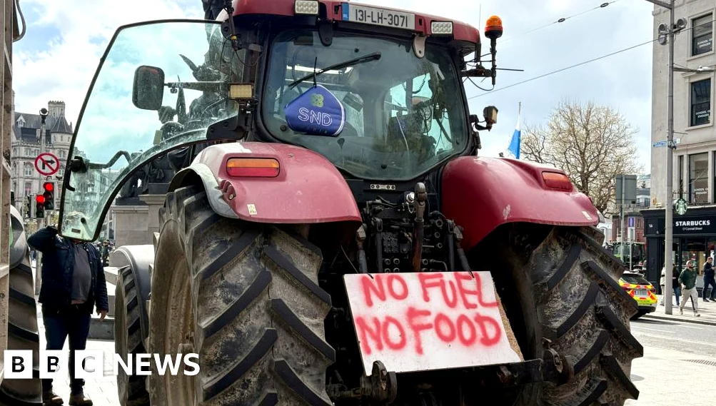 Fuel Tankers Regain Access to Irish Oil Refinery as Protests Continue