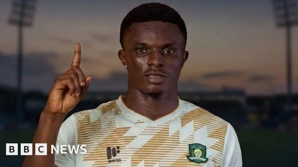 ガーナのサッカー選手がチームバス襲撃で死亡