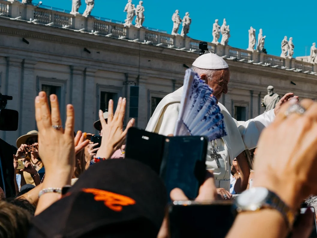 トランプ氏、レオ教皇を「弱く、ひどい」と非難　イラン情勢に絡む