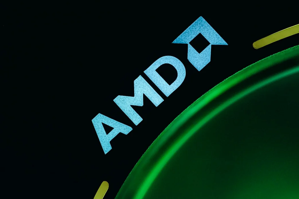 AMD Stock Surges as AI Demand and Analyst Upgrades Drive Momentum
