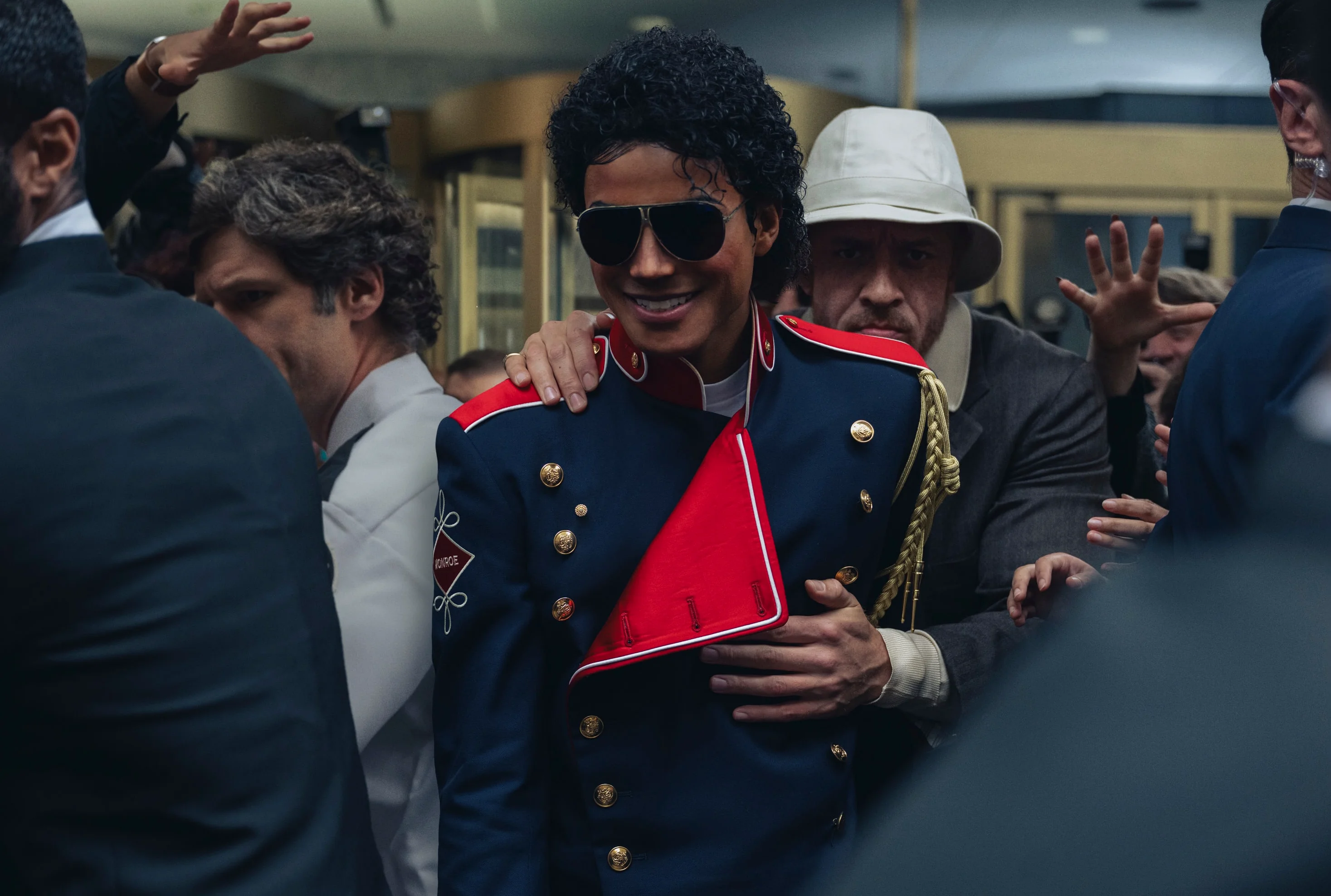 Bill Bray: The Guarding Figure Behind Michael Jackson