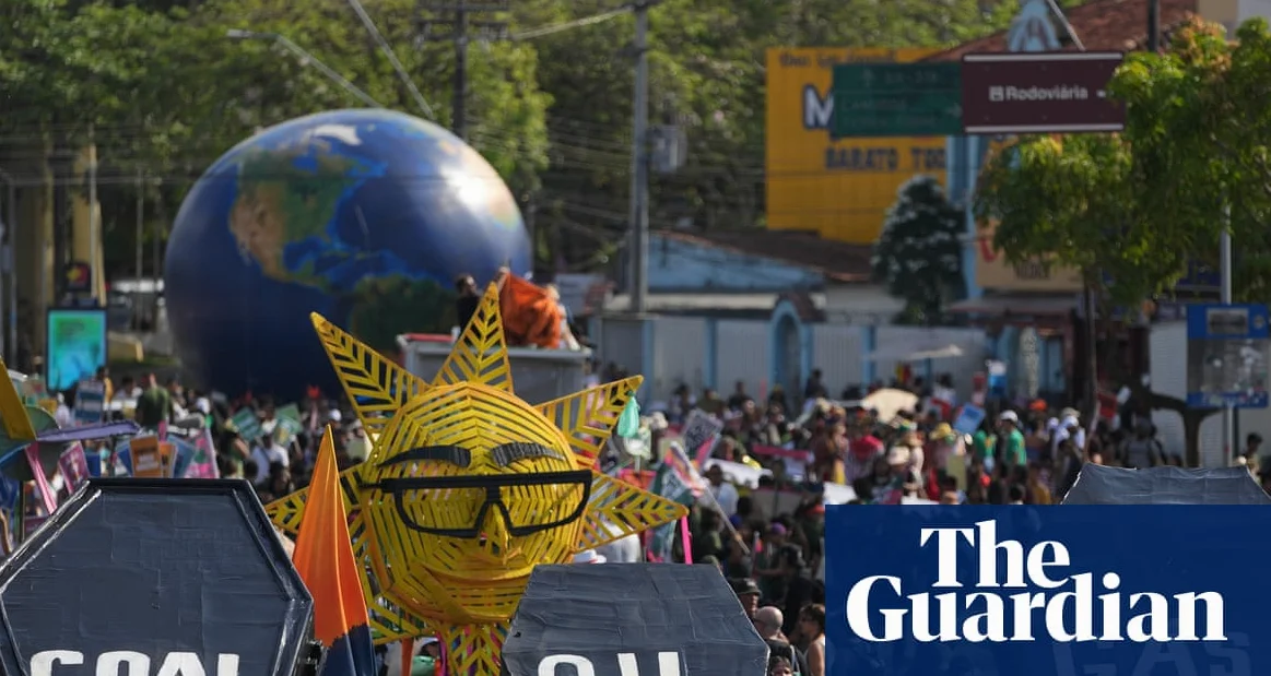 Global Talks Aim to Ditch Fossil Fuels Amid Frustration