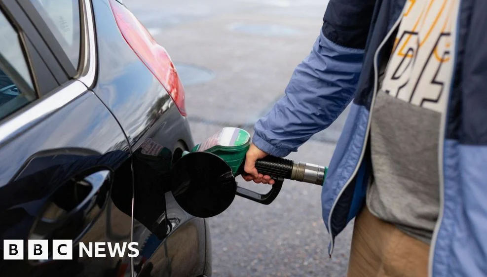 Oil Price Soars Above $118 After Reports of Extended Iran Blockade