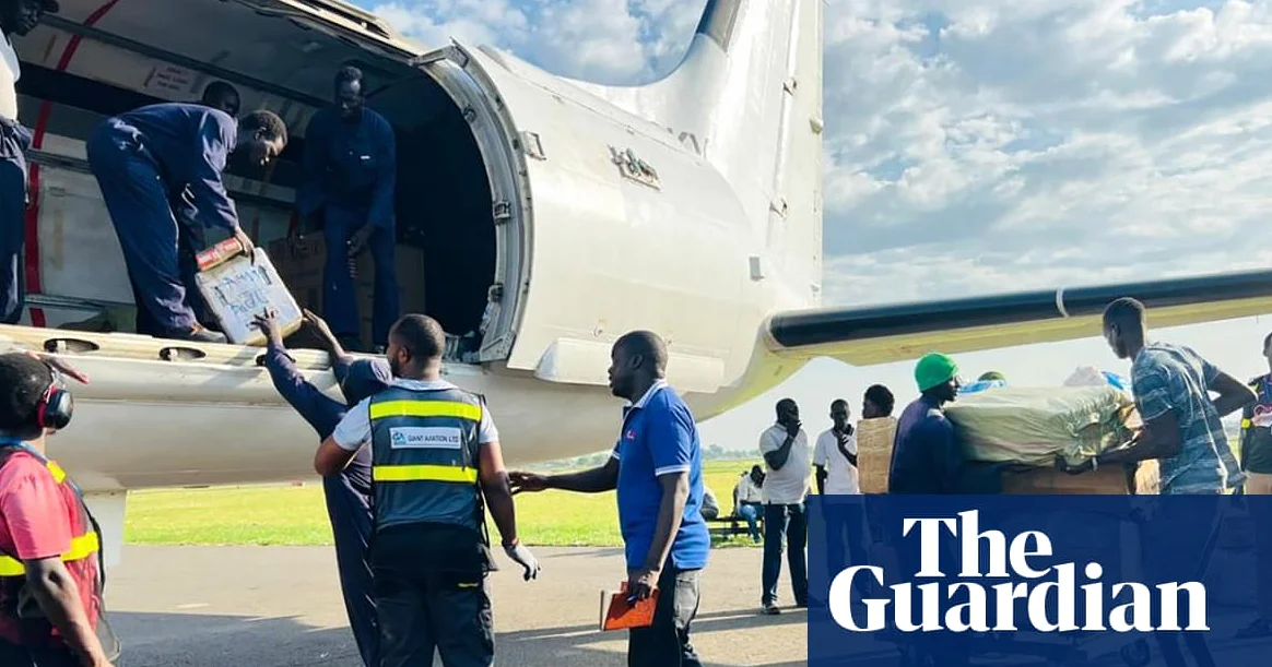 BAE enfrenta demanda de 120 millones por suspensión de apoyo a aviones de ayuda
