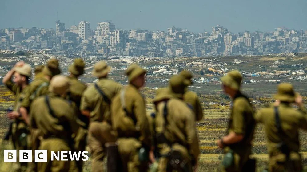 Fears Renewd Gaza War as Hamas Disarmament Talks Stall