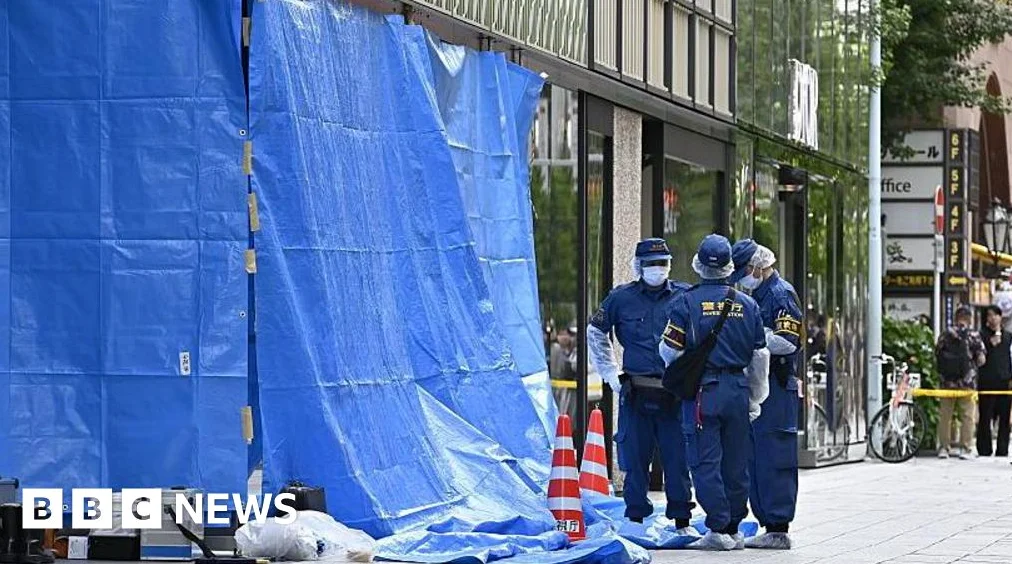 東京のショッピングモールで異臭、19人病院へ