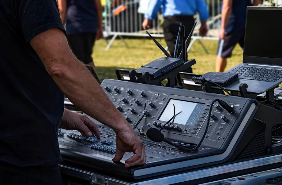 Channel Aid 2026 Concerts to Feature Kontra K and Calum Scott