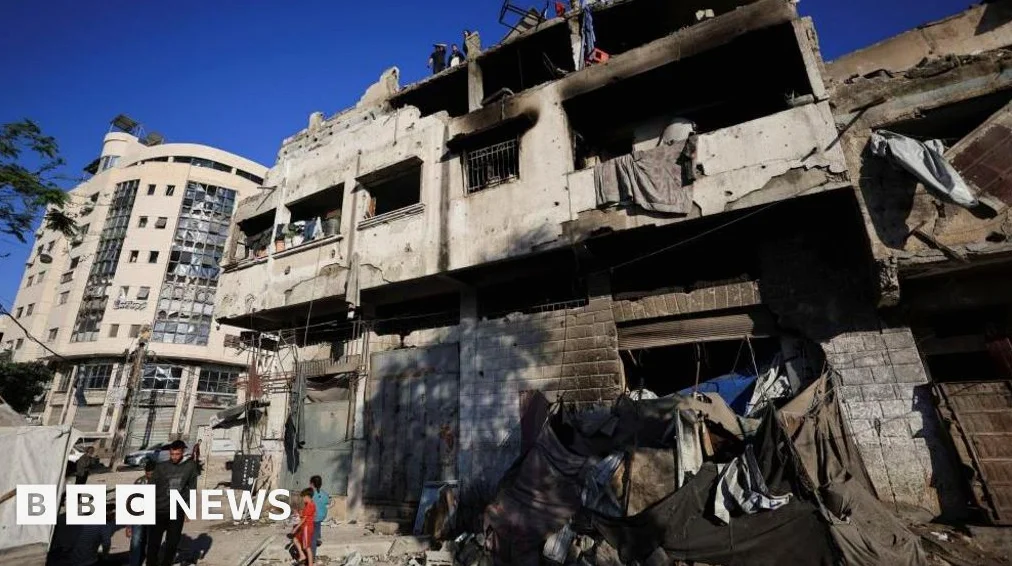 Gaza City Hospitals Report Several Killed in Israeli Strike on Hamas Leader
