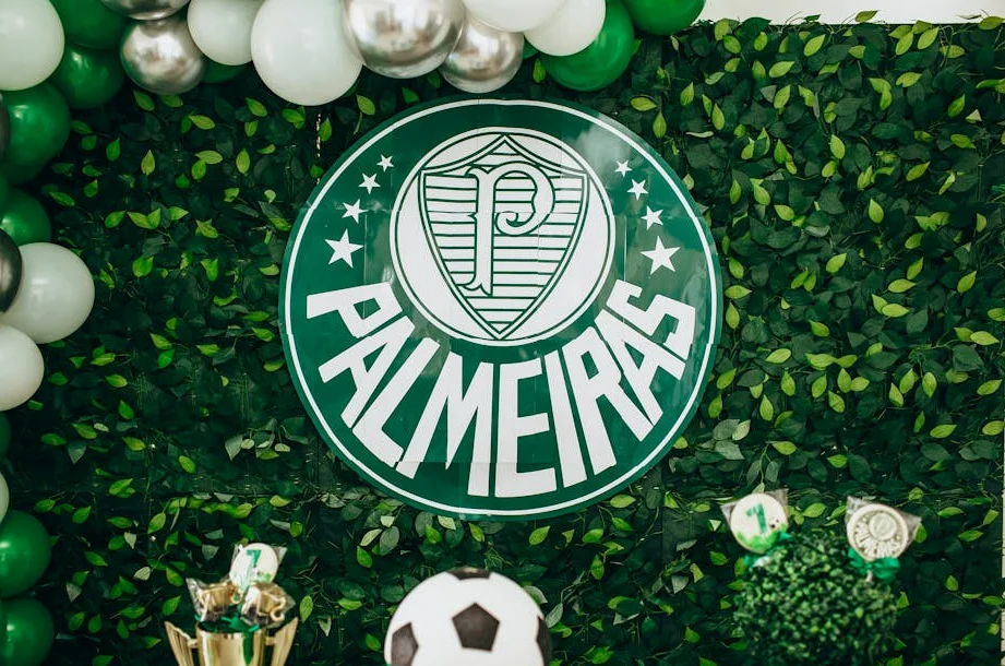 Palmeiras vs Junior FC: Copa Libertadores Clash with Group Implications