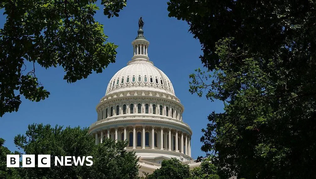 US House votes to halt Iran war, in rebuke to Trump