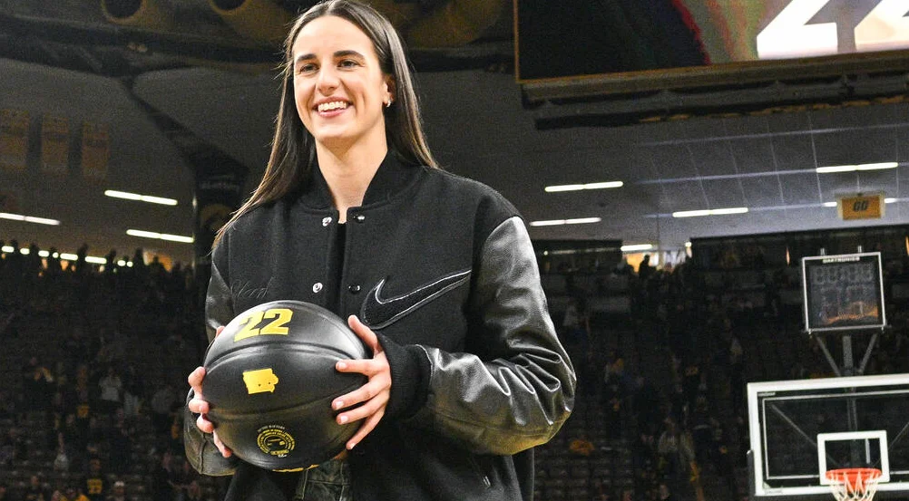 WNBA: Caitlin Clark reflects on tennis, Kelsey Mitchell hits 5,000 points in Fever vs Dream