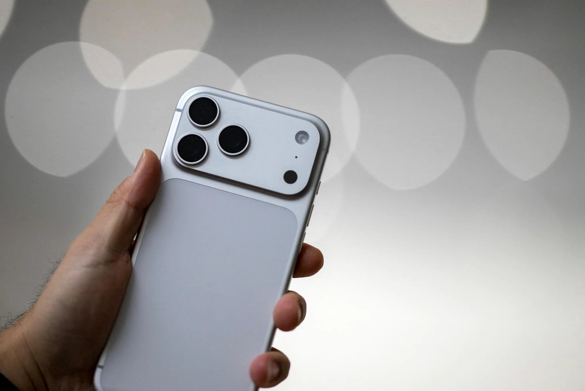 Apple iPhone 18 Set for 2026-2027 Launch with New Features and Delays