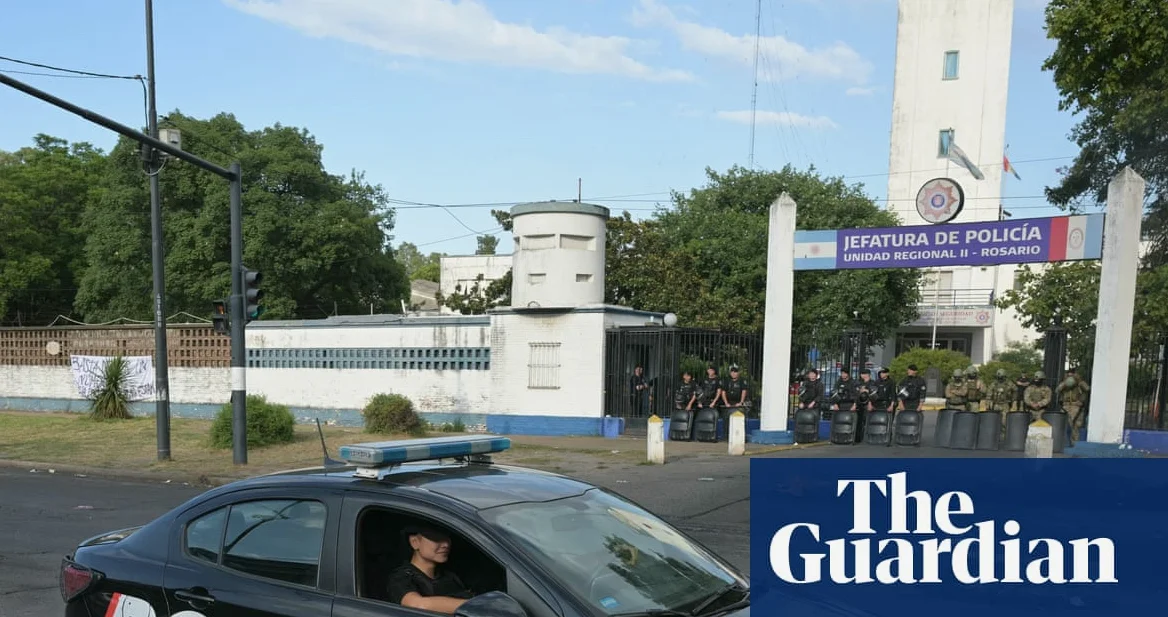 Why off-duty cops in second jobs ‘kill and die more’ in recession-hit Argentina