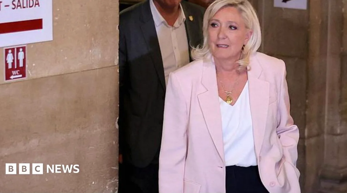 Le Pen to Run for 2027 French Presidency Despite Conviction