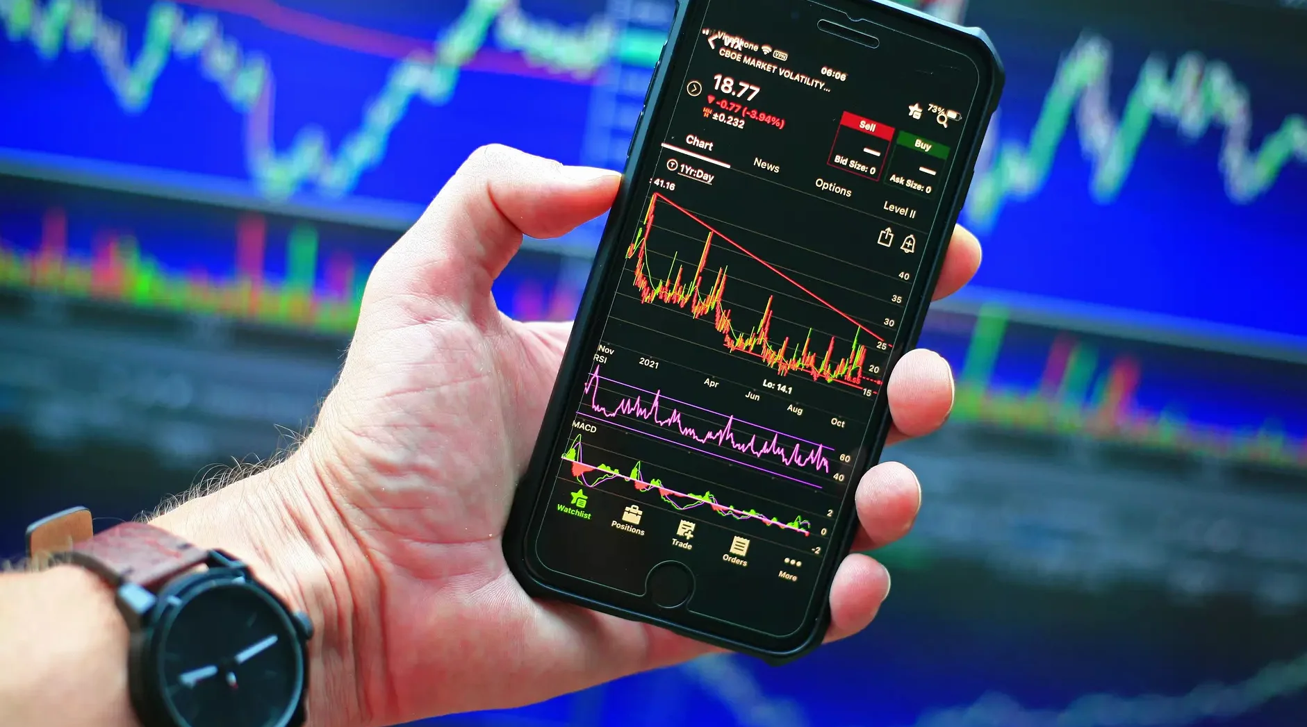 Broadcom Stock Rises on $30 Billion Apple Deal and AI Momentum