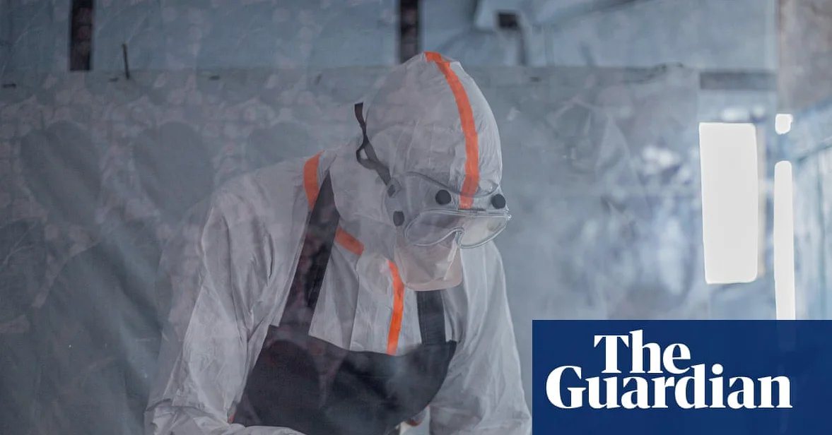 Health worker monitored for Ebola in London hospital
