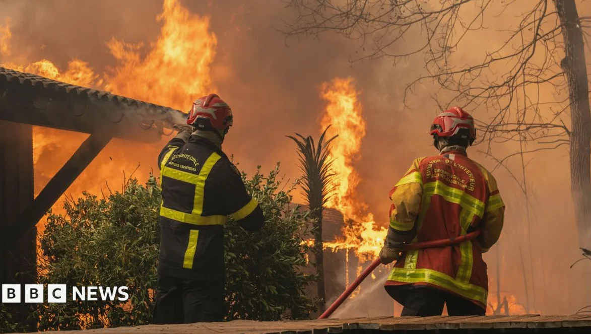 More than 250,000 flee wildfires in France and Spain