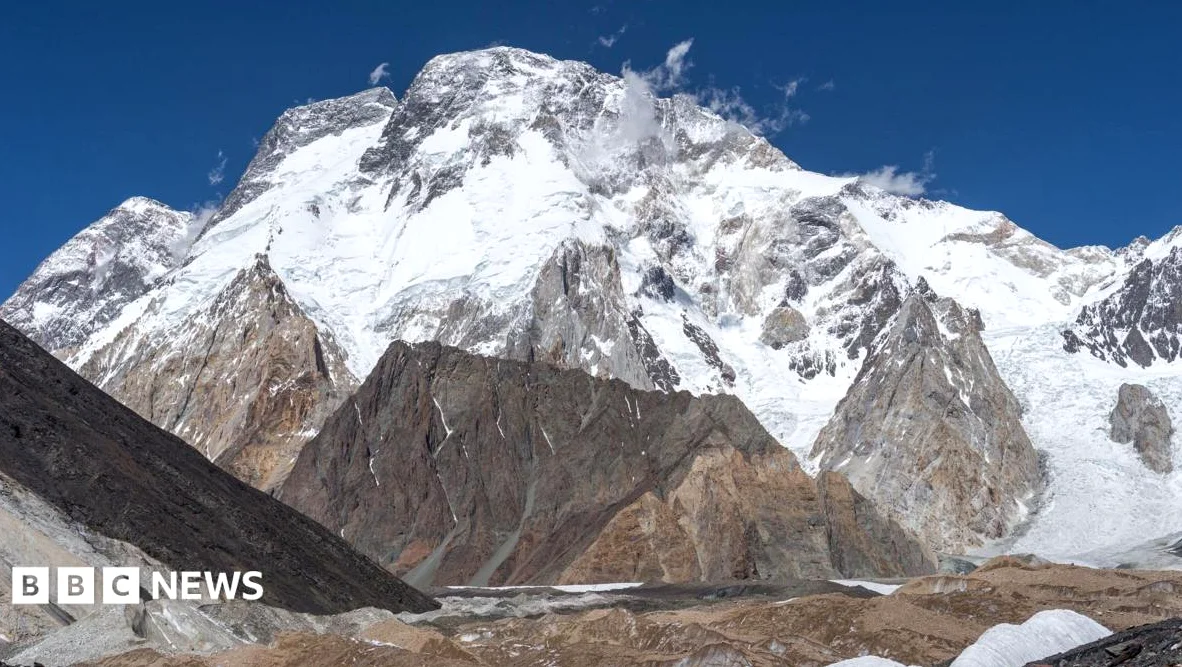 Body of US Climber Recovered After Pakistan Avalanche