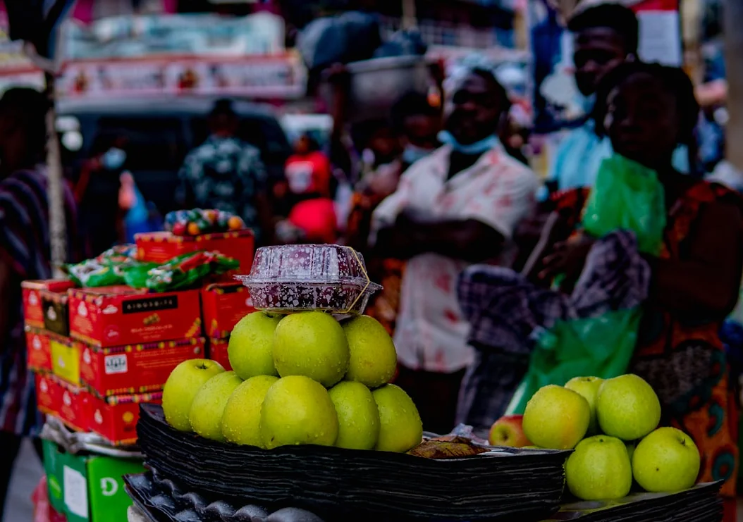 Ghana transforma el fruto del anacardo en productos comerciables